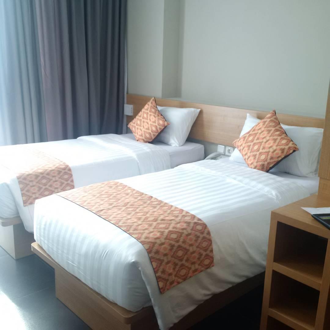 Maple Hotel Grogol Jakarta Eksteriør bilde