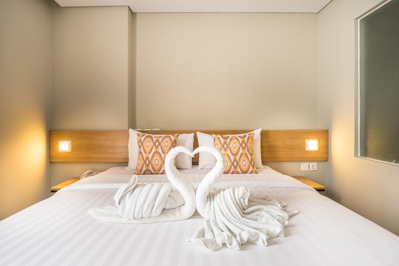 Maple Hotel Grogol Jakarta Eksteriør bilde