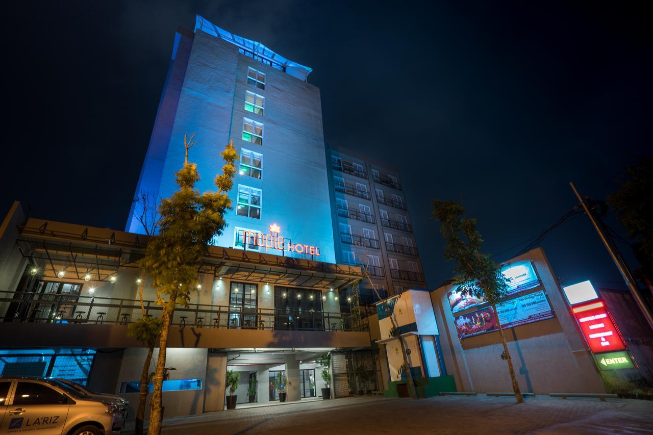 Maple Hotel Grogol Jakarta Eksteriør bilde